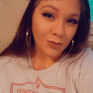 Meet your Posher, Michaela